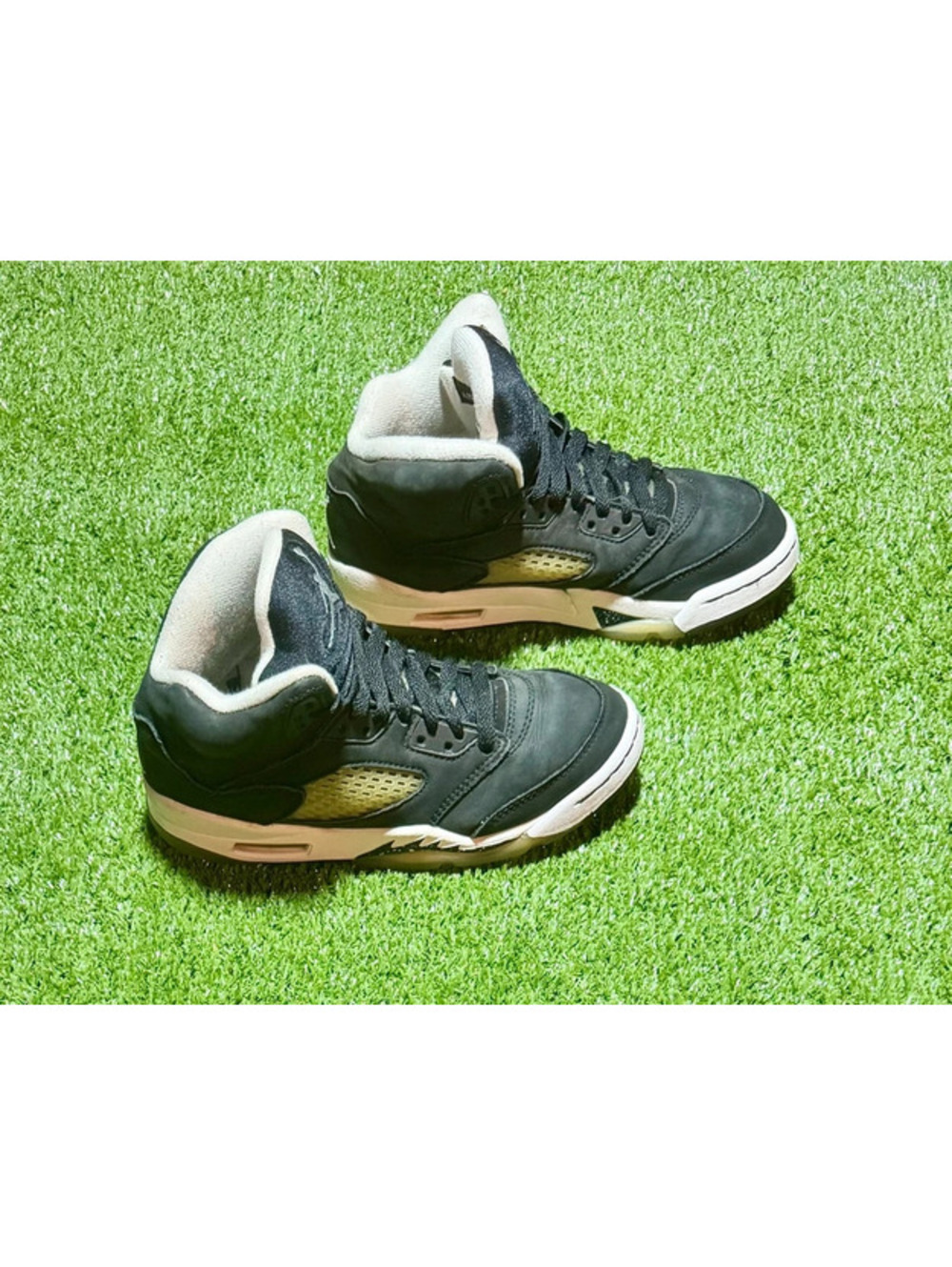 Air Jordan 5 Retro GS “Oreo / Moonlight” 2021 – Size 4Y